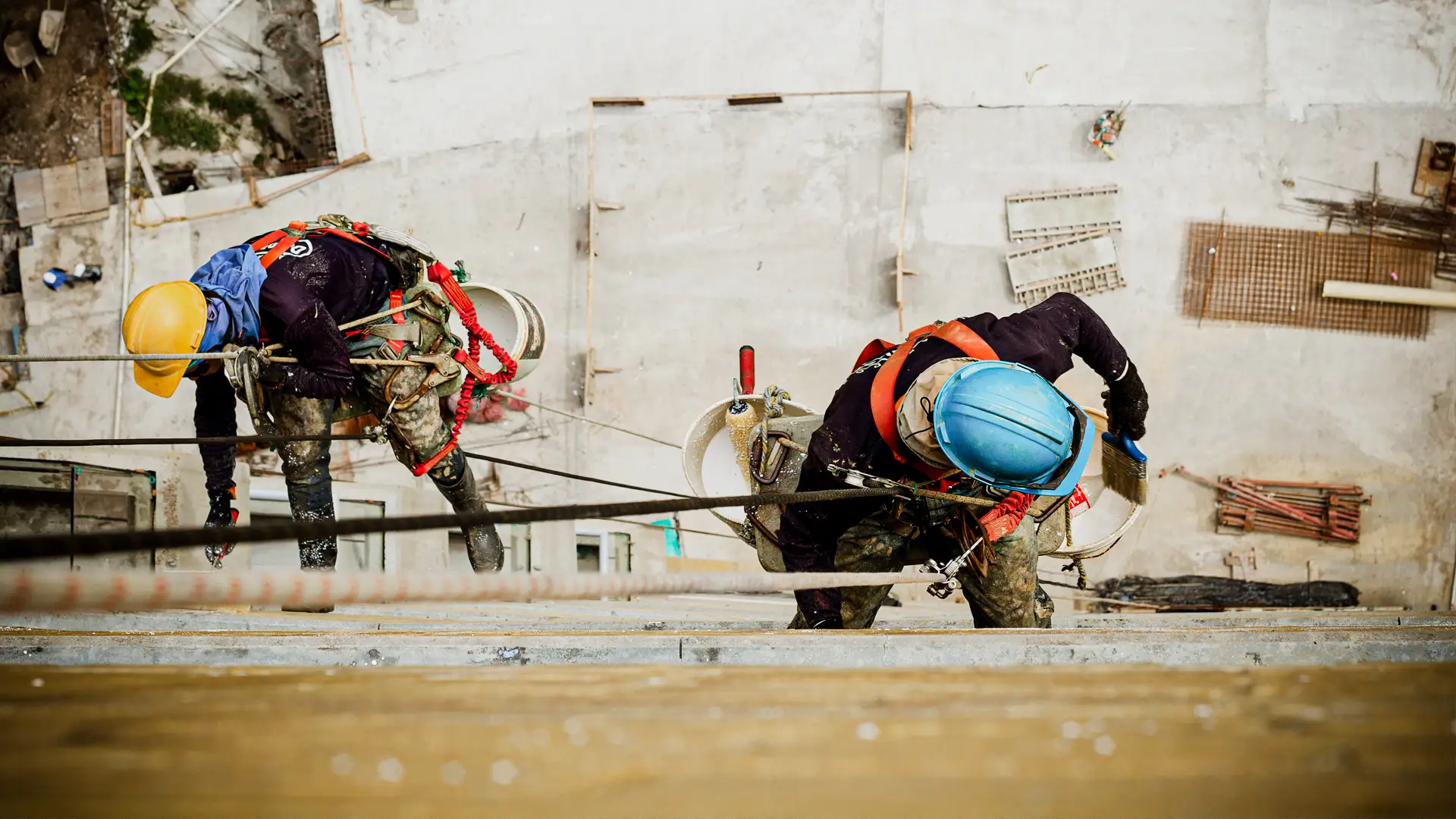 Arneses de Seguridad Industrial: Protección Esencial para el Trabajo en  Alturas 
